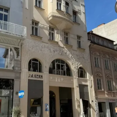 Klagenfurt pieszo – Dziedzińce, smok i miasto nad jeziorem